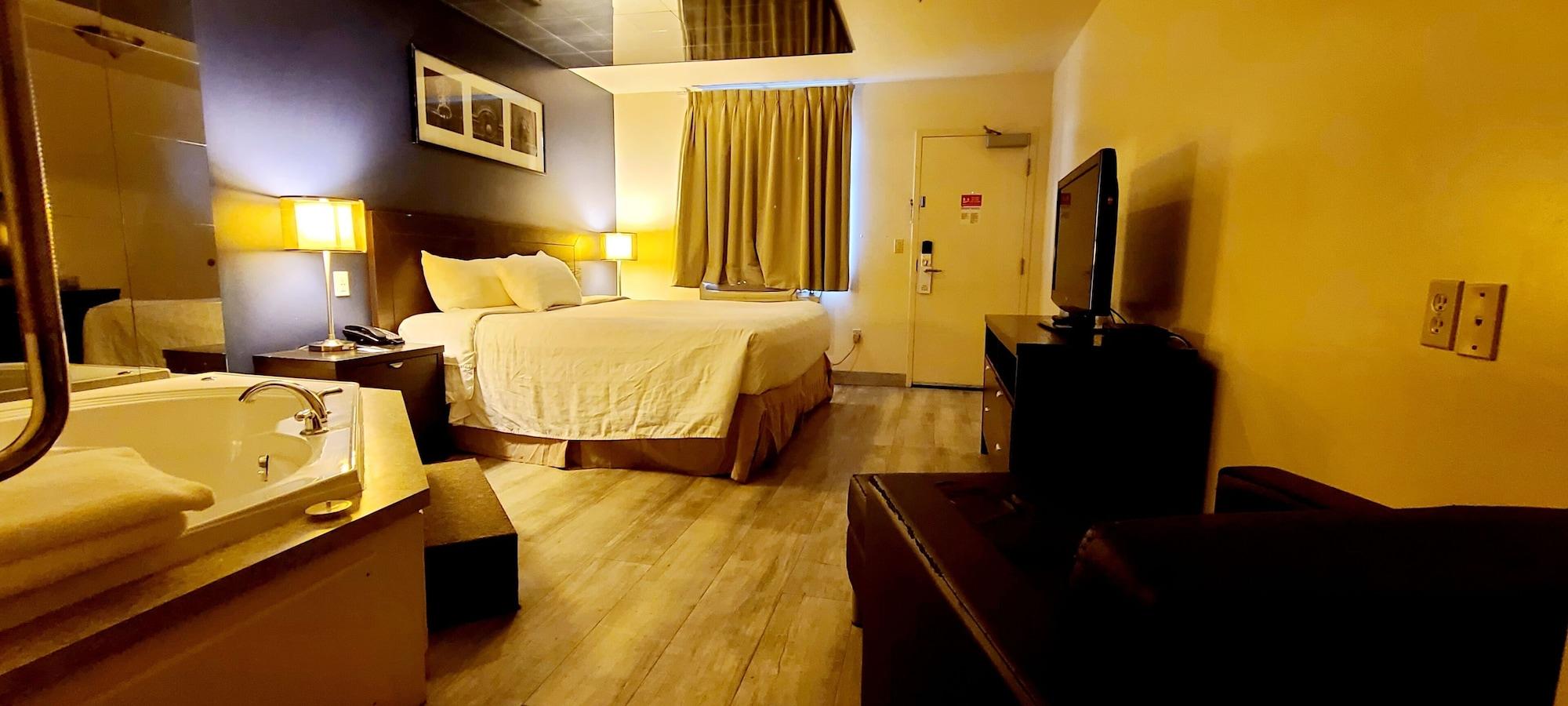 Empire Inn&Suites Penhold Extérieur photo