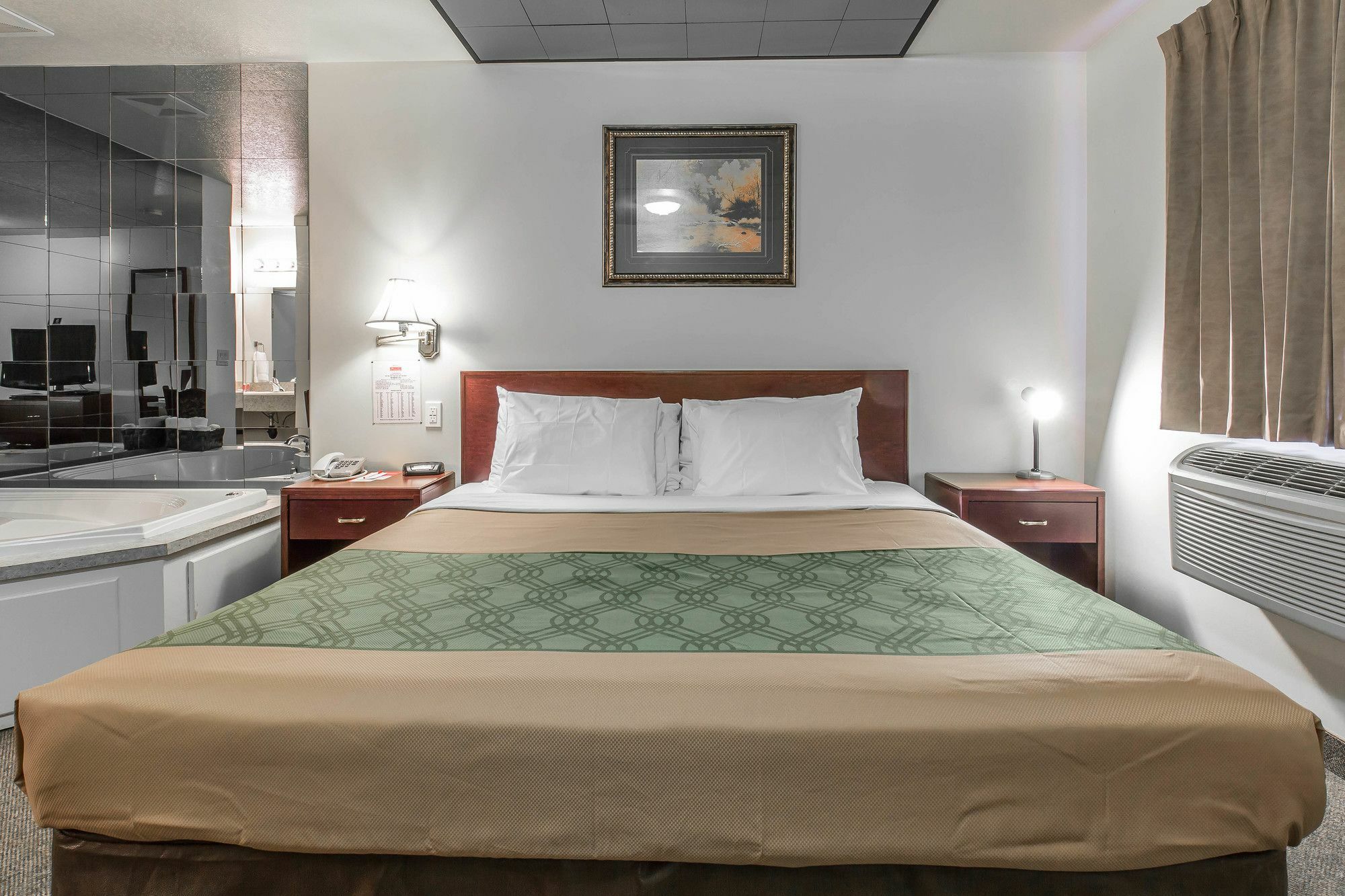 Empire Inn&Suites Penhold Extérieur photo